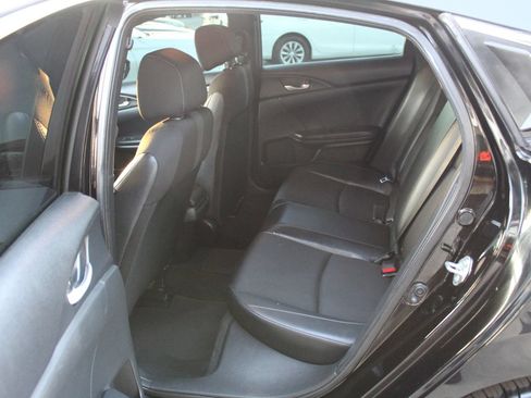 Used 2020 Honda Civic Sport image 12