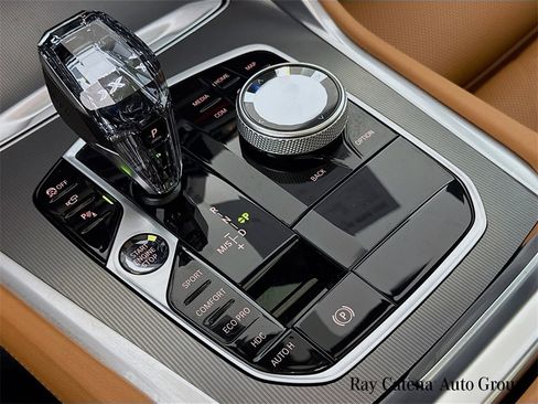 Certified 2023 BMW X6 xDrive40i w/ M Sport Package image 17