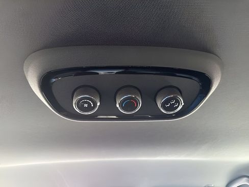 Used 2026 Dodge Durango GT RWD image 12
