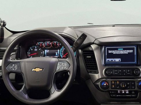 Used 2019 Chevrolet Tahoe 4WD image 23