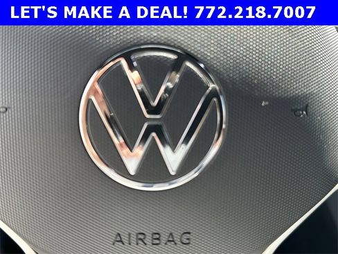 Certified 2026 Volkswagen Tiguan SEL R-Line image 22