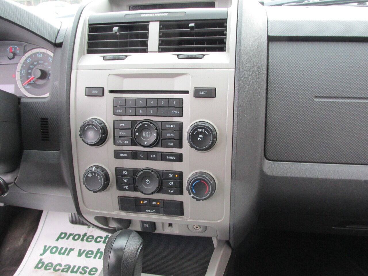 Used 2012 Ford Escape XLT FWD image 17