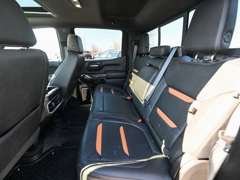 Used 2021 GMC Sierra 1500 AT4 w/ AT4 Premium Package image 23