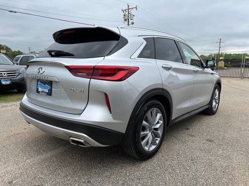 Used 2021 INFINITI QX50 Luxe w/ Cargo Package AWD/4WD image 7