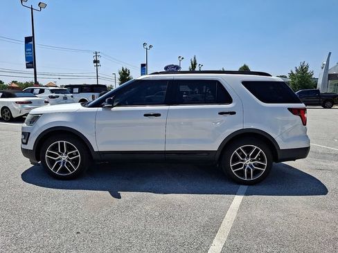 Used 2016 Ford Explorer Sport w/ Equipment Group 401A AWD/4WD image 6