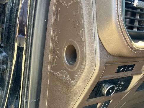 Used 2023 Ford Expedition Max King Ranch RWD image 16