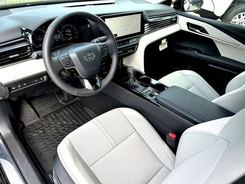 New 2026 Toyota Camry XLE image 11