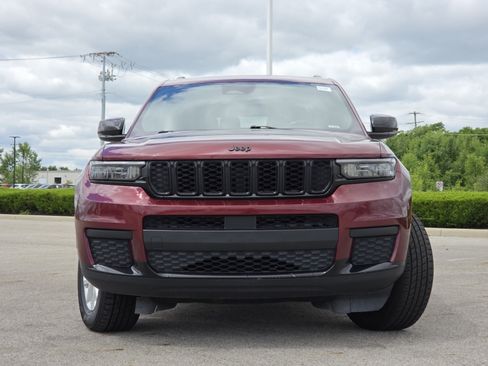 Used 2021 Jeep Grand Cherokee L Laredo AWD/4WD image 13