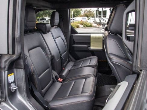 Used 2022 Ford Bronco Badlands AWD/4WD image 23