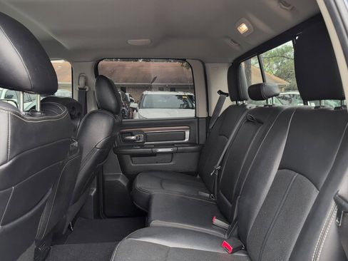 Used 2018 RAM 1500 Laramie image 7