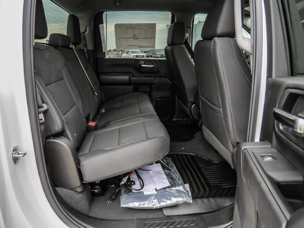 New 2026 Chevrolet Silverado 2500 Custom w/ Custom Value Package AWD/4WD image 18
