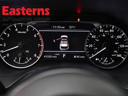 Used 2023 Nissan Rogue S AWD/4WD image 18