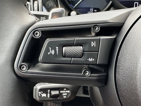 New 2025 Porsche Macan Turbo image 25