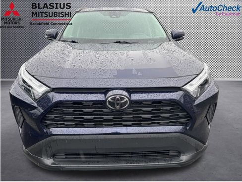 Used 2023 Toyota RAV4 XLE AWD/4WD image 11