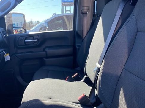 New 2026 Chevrolet Silverado 2500 Custom w/ Custom Value Package image 14