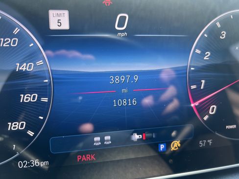 Used 2025 Mercedes-Benz CLE 53 AMG 4MATIC Coupe image 22