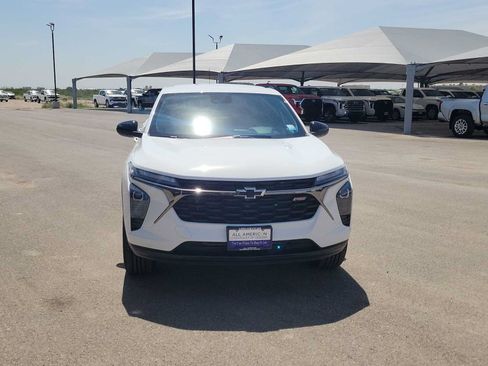 New 2026 Chevrolet Trax RS w/ Driver Confidence Package FWD image 3