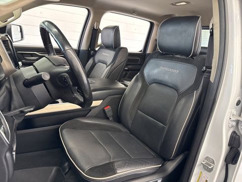 Used 2020 RAM 1500 Laramie image 15