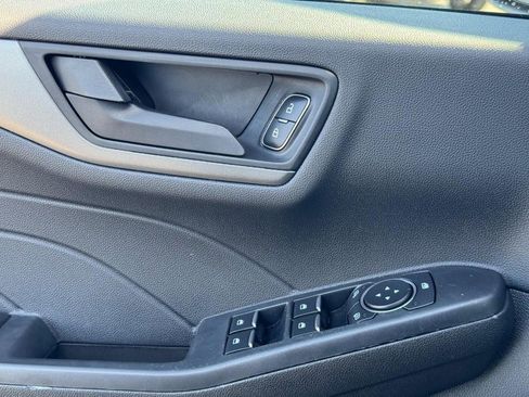 Used 2025 Ford Escape Active image 23