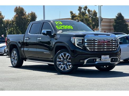 Used 2023 GMC Sierra 1500 Denali w/ Denali Reserve Package AWD/4WD image 2