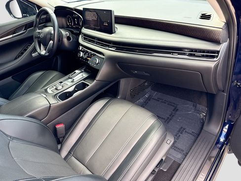 Used 2023 INFINITI QX60 Sensory w/ Vision Package AWD/4WD image 15