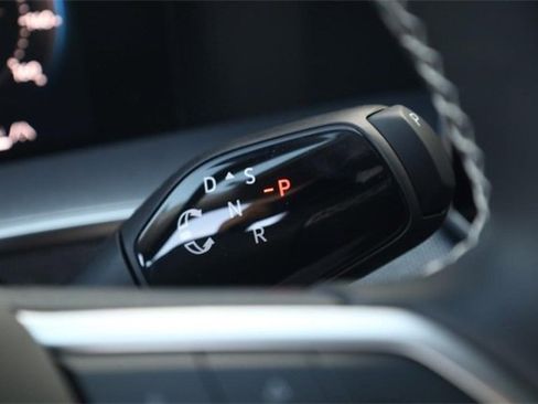 New 2025 Volkswagen Tiguan S image 14