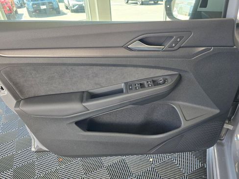 New 2026 Volkswagen GTI SE FWD image 33