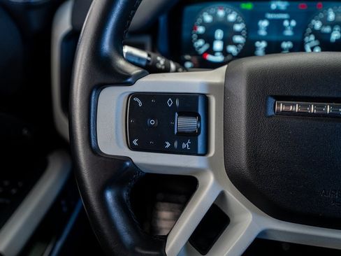 Used 2022 Land Rover Defender 110 X-Dynamic SE image 46