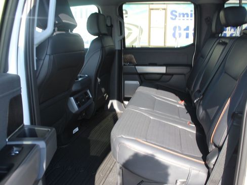 New 2025 Ford F350 Lariat w/ Lariat Ultimate Package image 18