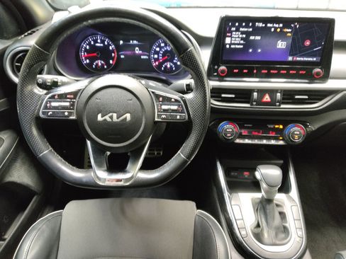 Used 2022 Kia Forte GT-Line w/ GT-Line Technology Package FWD image 22