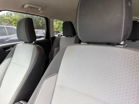 Used 2019 Ford Escape SE AWD/4WD image 6