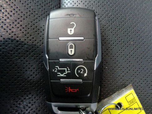 Used 2021 RAM 1500 Laramie image 29