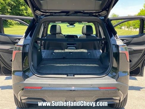 Used 2025 Chevrolet Equinox RS w/ Safety and Technology Package AWD/4WD image 45