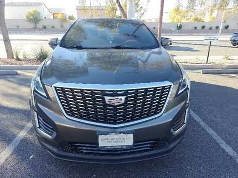 Used 2020 Cadillac XT5 Premium Luxury image 2