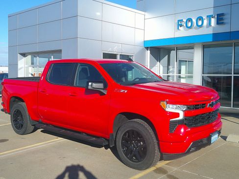 Certified 2023 Chevrolet Silverado 1500 RST image 1