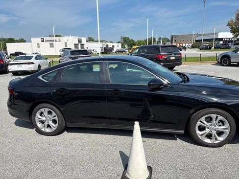 Used 2026 Honda Accord LX image 8