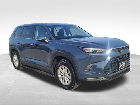 New 2026 Toyota Grand Highlander XLE image 4