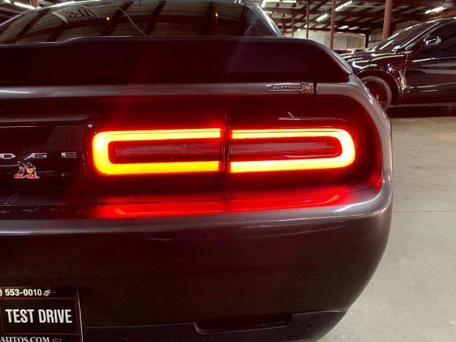 Used 2018 Dodge Challenger R/T Scat Pack w/ Leather Interior Group RWD image 55