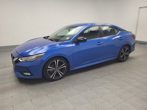 Used 2021 Nissan Sentra SR image 2