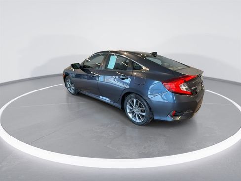 Used 2019 Honda Civic EX image 5