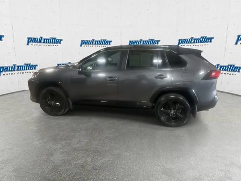 Used 2020 Toyota RAV4 XSE w/ All Weather Liner Package AWD/4WD image 6