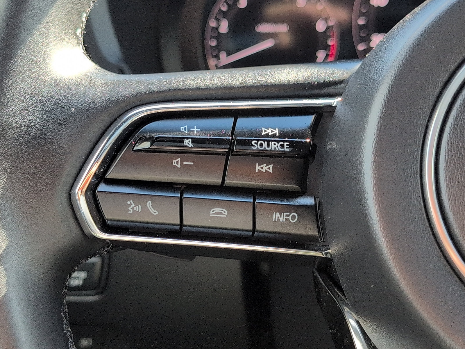 Certified 2024 MAZDA CX-90 3.3 Turbo w/ Premium Plus Pkg AWD/4WD image 26