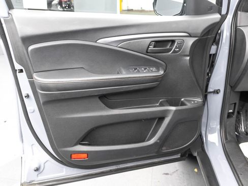 Used 2022 Honda Pilot TrailSport image 27