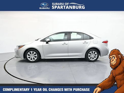 Used 2024 Toyota Corolla LE FWD image 4