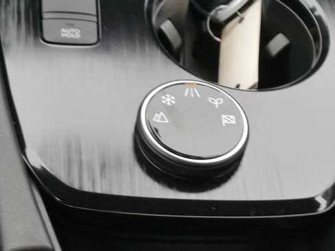 New 2026 Nissan Rogue SV AWD/4WD image 27