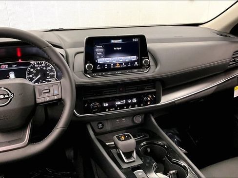 New 2026 Nissan Rogue Dark Armor FWD image 8