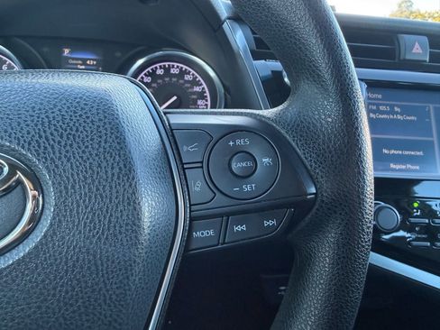 Used 2018 Toyota Camry LE w/ Convenience Package image 22