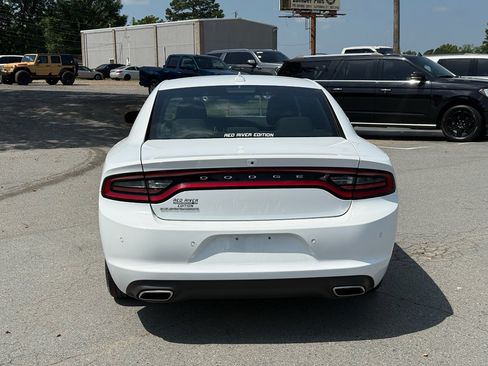 Used 2023 Dodge Charger SXT RWD image 6