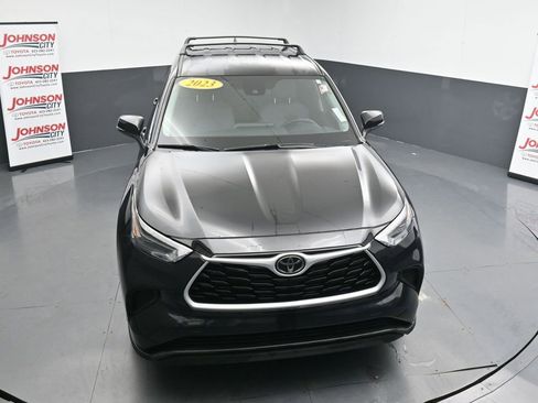 Used 2023 Toyota Highlander L image 28