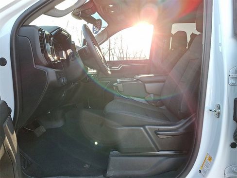 Used 2023 Chevrolet Silverado 1500 LT w/ Protection Package image 15